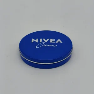 Крем NIVEA увлажняющий (для лица, тела и рук в банке) 60 мл.